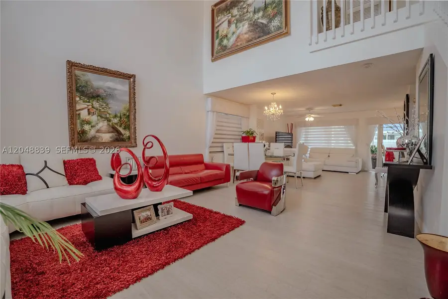 19702 NW 84th Pl, Hialeah, FL 33015 - #2