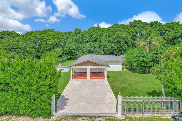 19200 SW 216th St, Miami, FL 33170