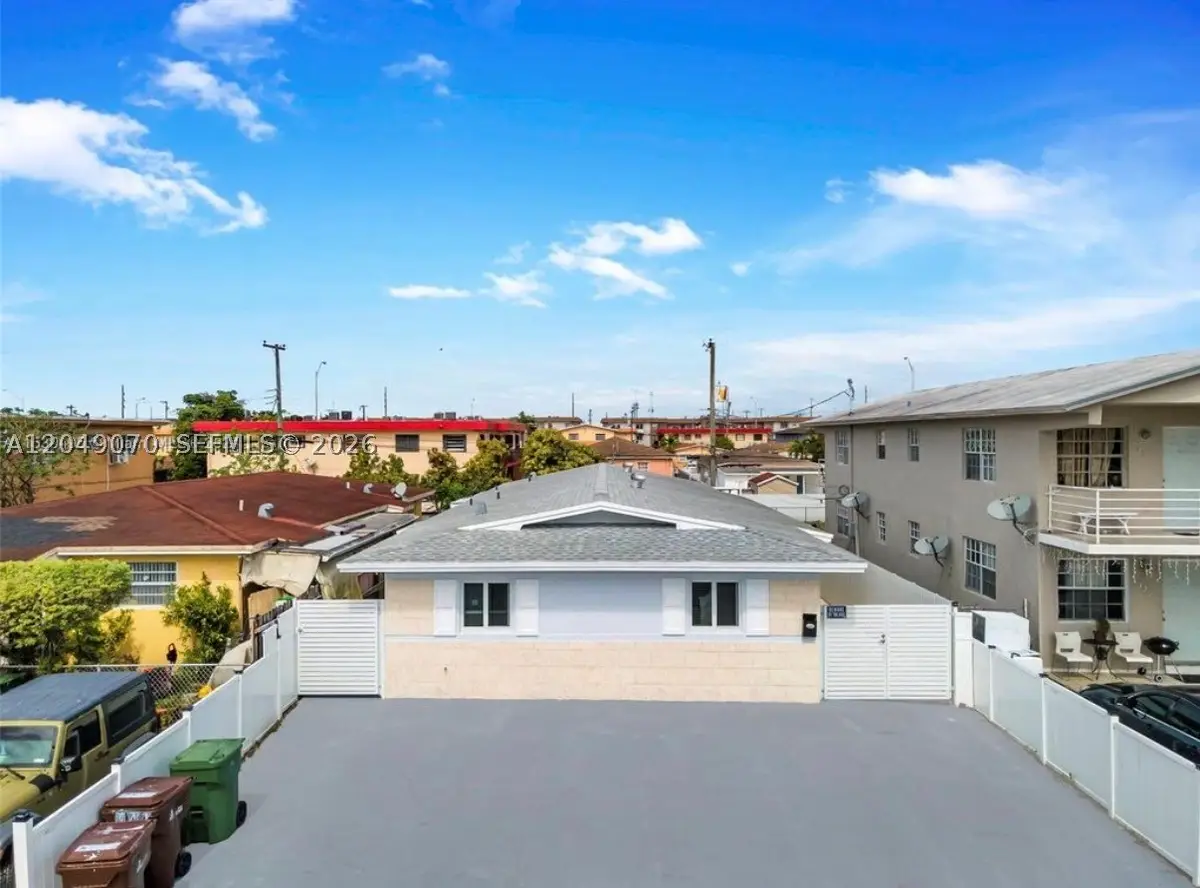 329 W 18th St, Hialeah, FL 33010 - #1