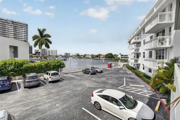 1913 S Ocean Dr #225, Hallandale Beach, FL 33009