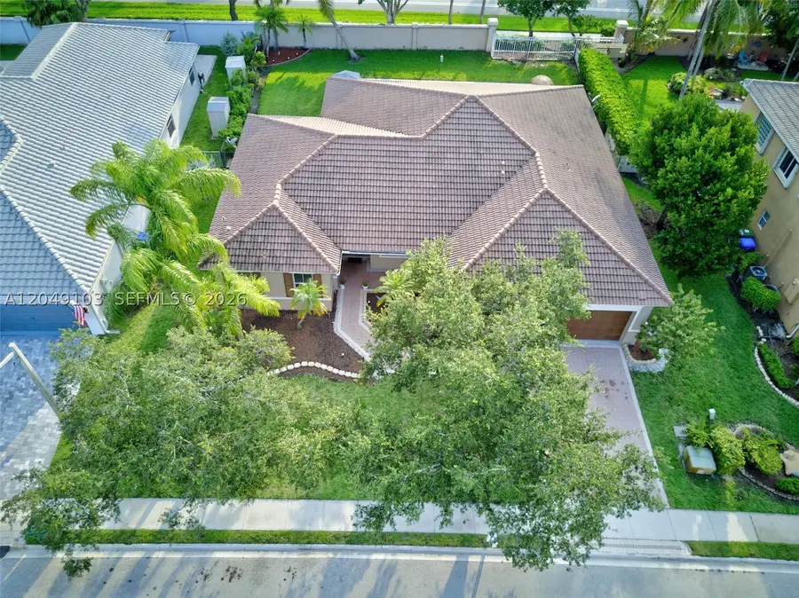 744 SW 159th Ln, Pembroke Pines, FL 33027 - #2