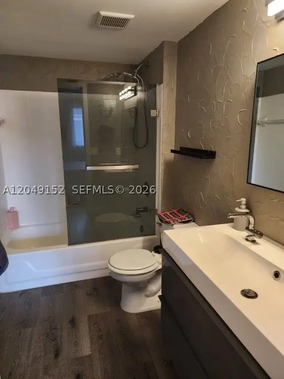 460 S Park #209, Hollywood, FL 33021 - #2