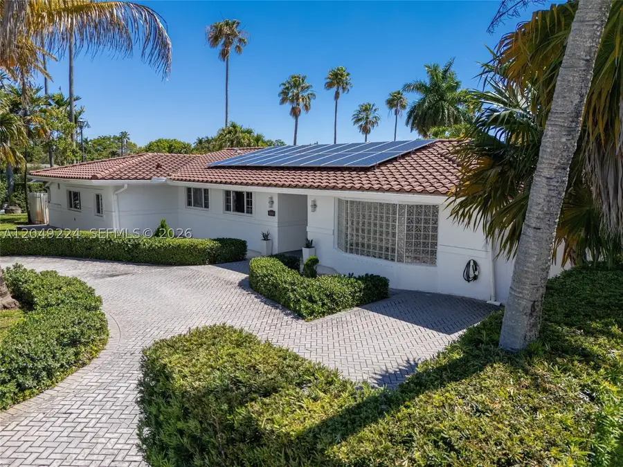 20235 Highland Lakes Blvd, Miami, FL 33179 - #2