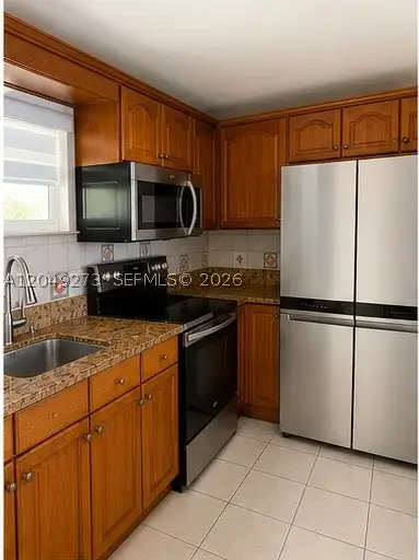 10300 Coral Way #C25, Miami, FL 33165