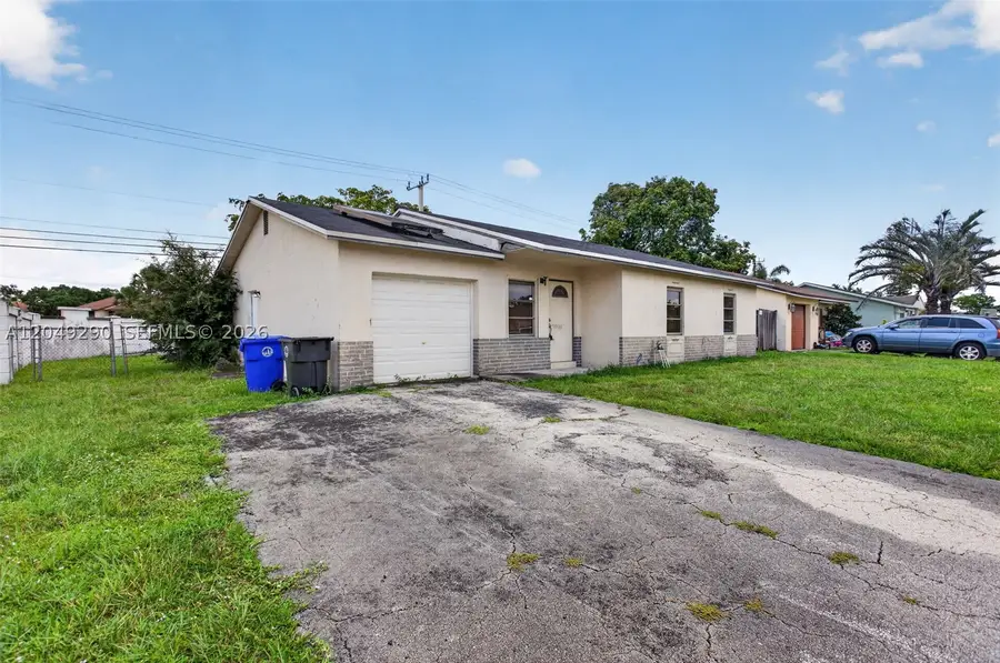 7931 SW 3rd St, North Lauderdale, FL 33068 - #2