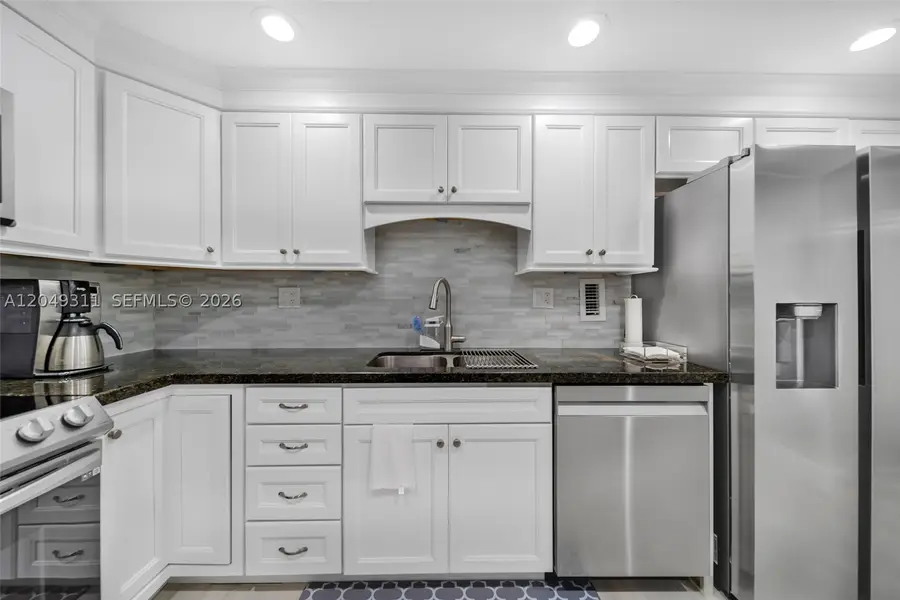 4250 Galt Ocean Dr #1J, Fort Lauderdale, FL 33308 - #3