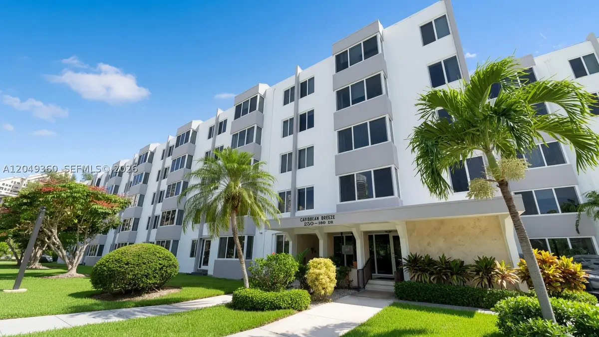 250 180th Dr #158, Sunny Isles Beach, FL 33160 - #1