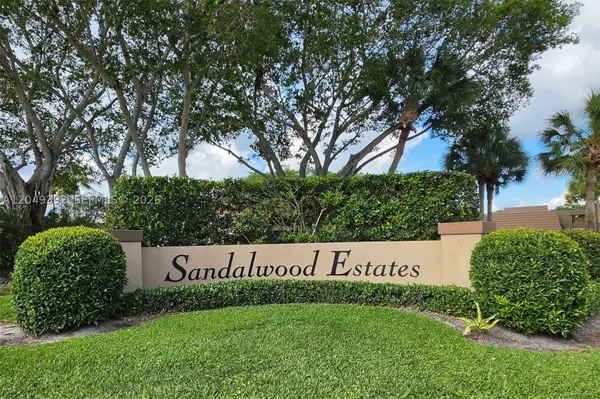 515 5th Ct, Palm Beach Gardens, FL 33410