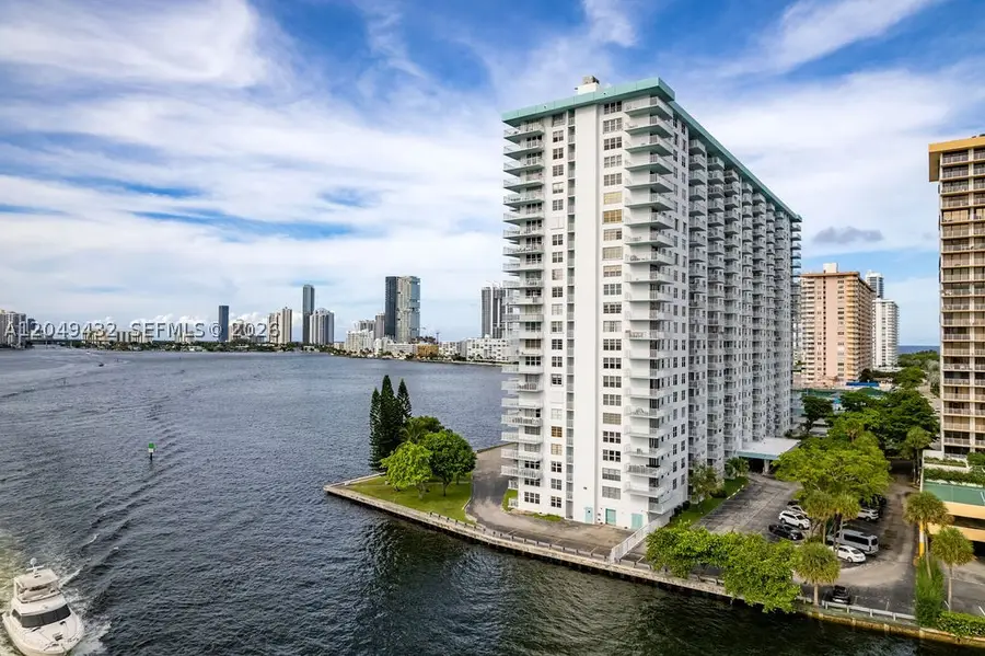 301 174th St #L05, Sunny Isles Beach, FL 33160 - #2