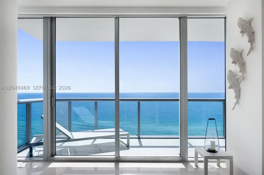 6799 Collins Ave #1402, Miami Beach, FL 33141 - #2