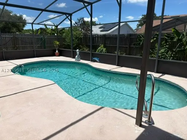263 Cranbrook Dr, Kissimmee, FL 34758