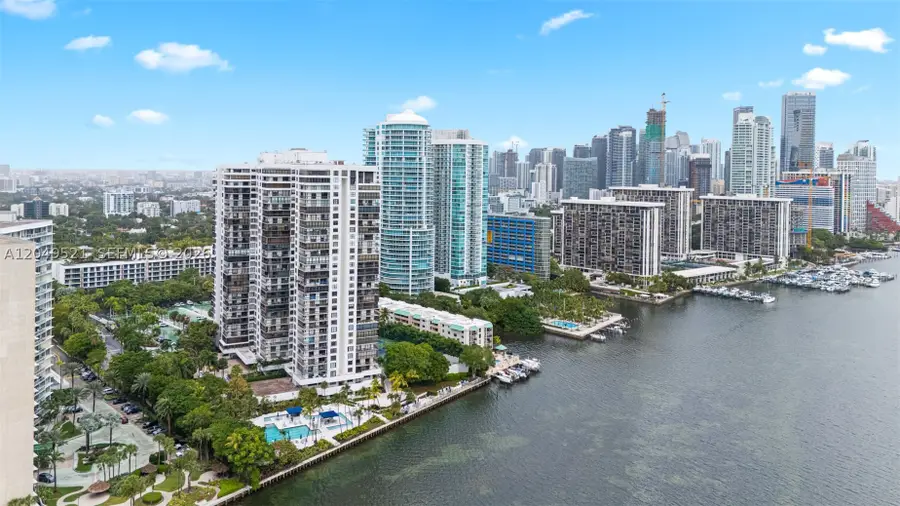 2333 Brickell Ave #1909, Miami, FL 33129 - #3