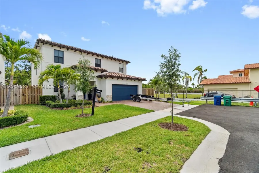 24242 SW 119th Pl, Homestead, FL 33032 - #2
