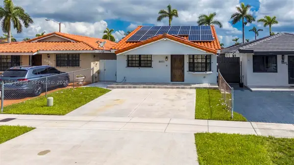 8871 NW 114th St, Hialeah Gardens, FL 33018