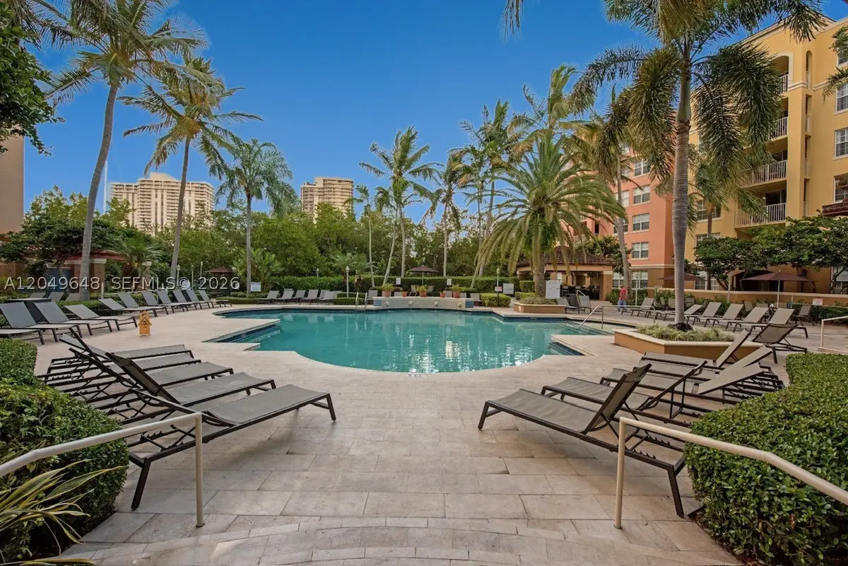 19601 E Country Club Dr #7405, Aventura, FL 33180 - #1