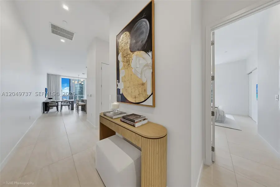 77 SE 5th Street #UPH01, Miami, FL 33131 - #2