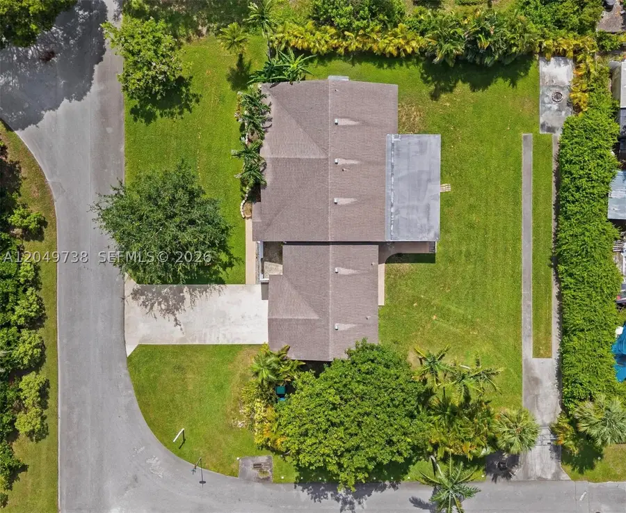 15940 SW 283rd St, Homestead, FL 33033 - #2