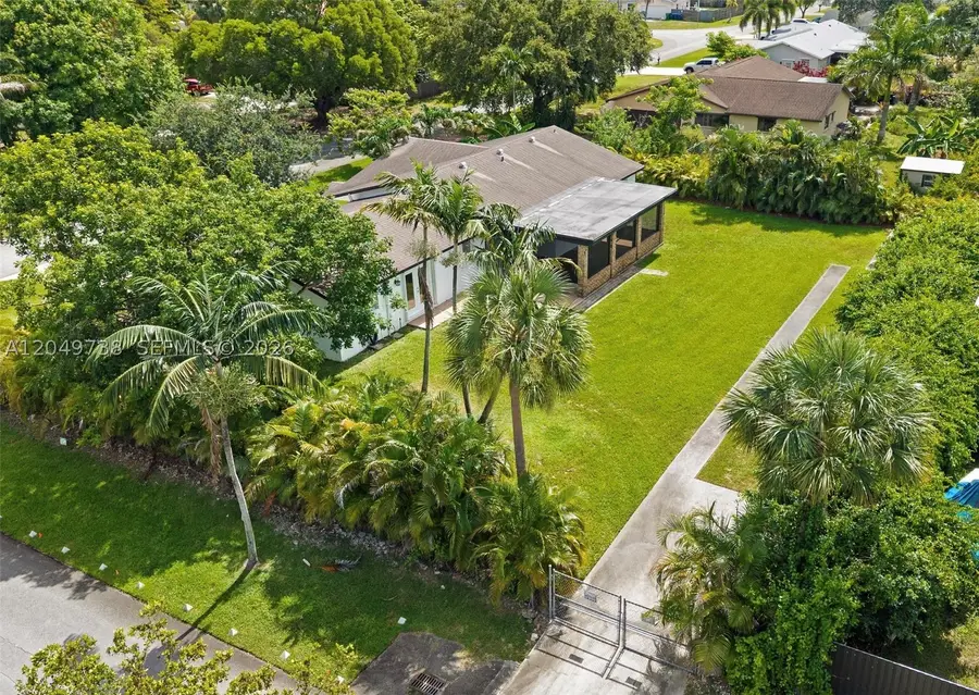 15940 SW 283rd St, Homestead, FL 33033 - #3