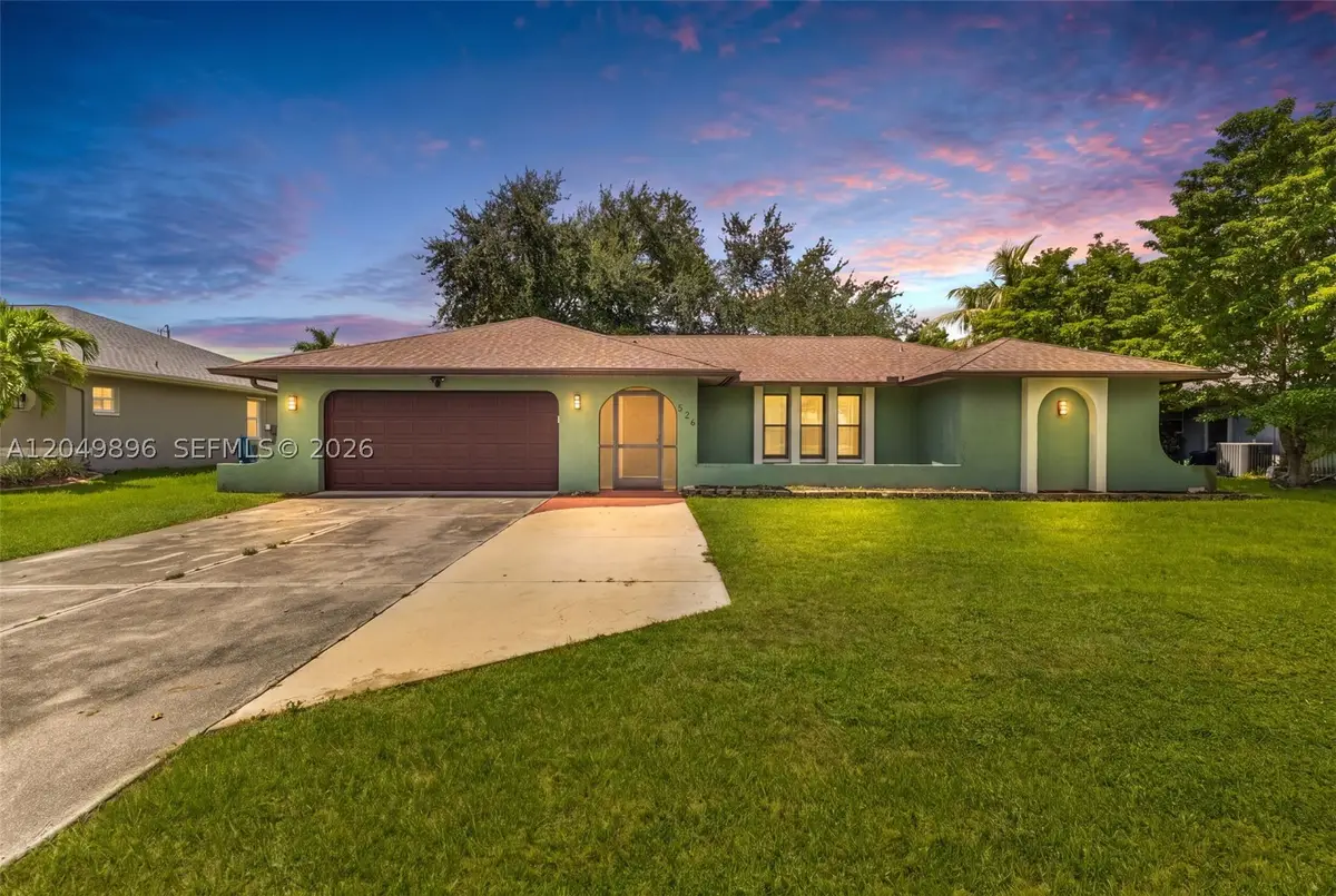 526 SE 34, Cape Coral, FL 33904 - #1
