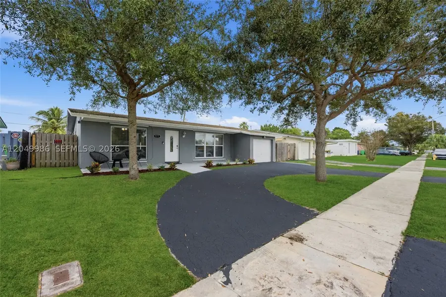 9771 NW 24th Pl, Sunrise, FL 33322 - #3