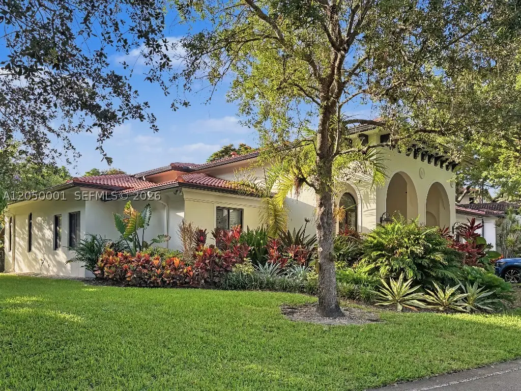 11411 Smathers Cir, Coral Gables, FL 33156 - #1