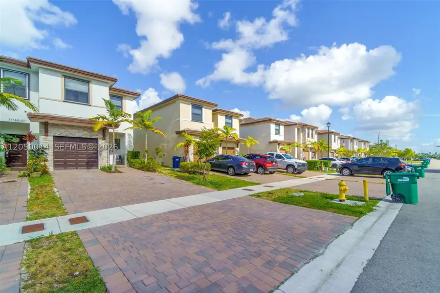 25500 SW 108th Ave, Homestead, FL 33032 - #3