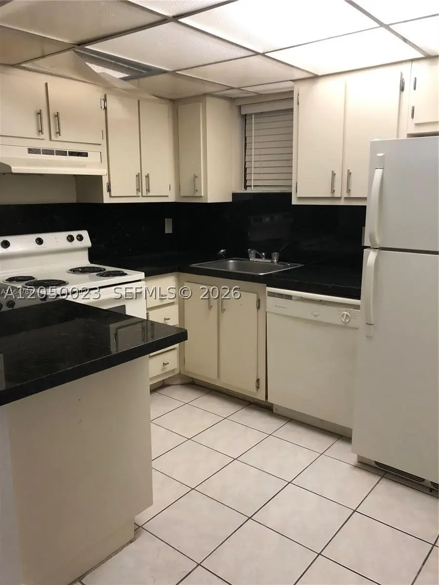 8290 Lake Dr #349, Doral, FL 33166 - #1