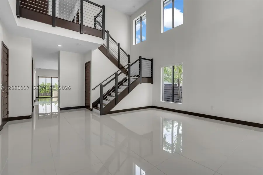 15455 NW 88th Ct, Miami Lakes, FL 33018 - #3