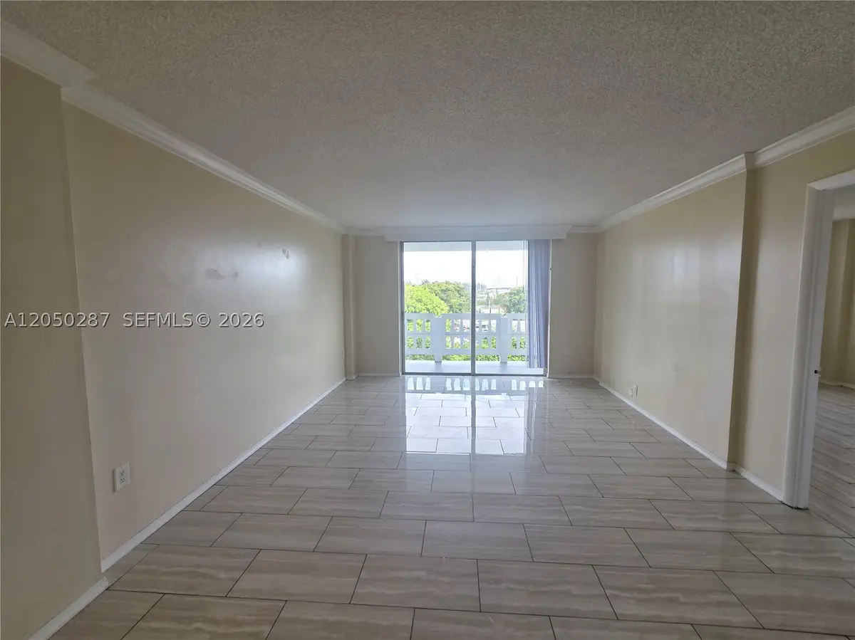 15600 NW 7th Ave #511, Miami, FL 33169 - #1