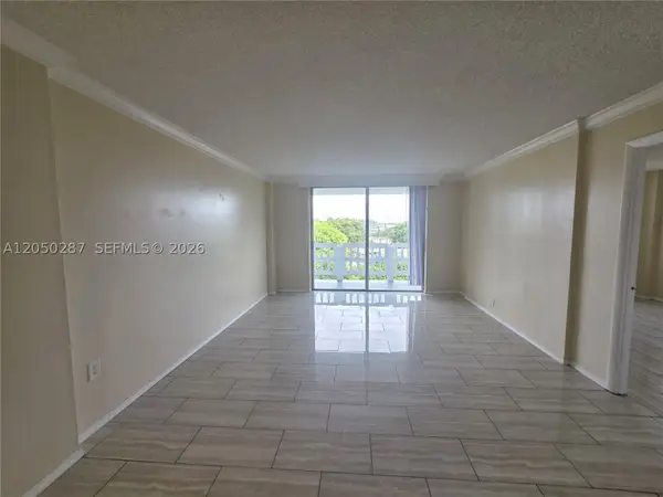15600 NW 7th Ave #511, Miami, FL 33169