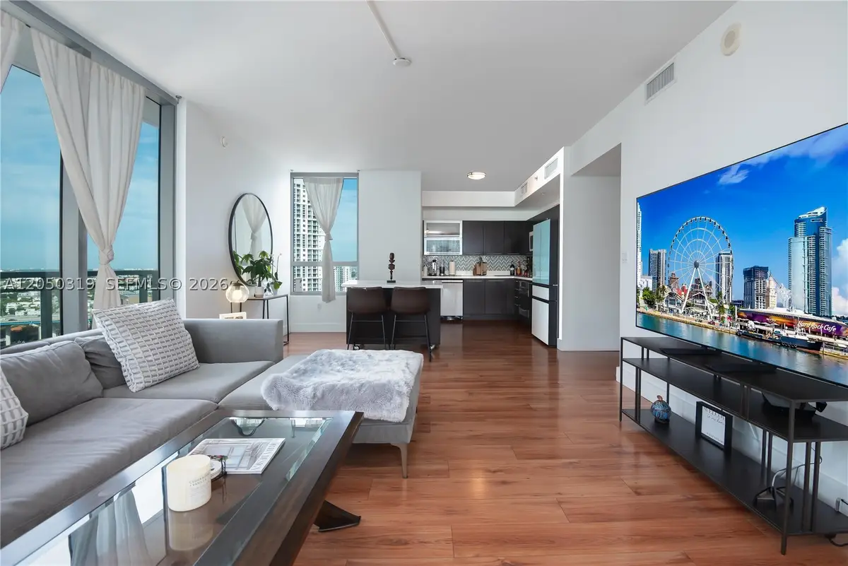 90 SW 3rd St #2113, Miami, FL 33130 - #1
