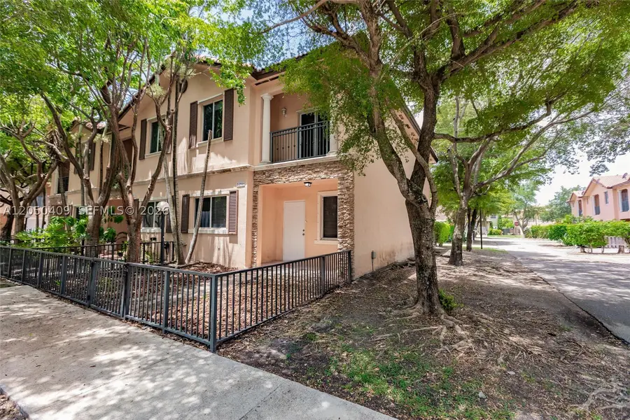 22946 SW 112th Pl, Miami, FL 33170 - #2