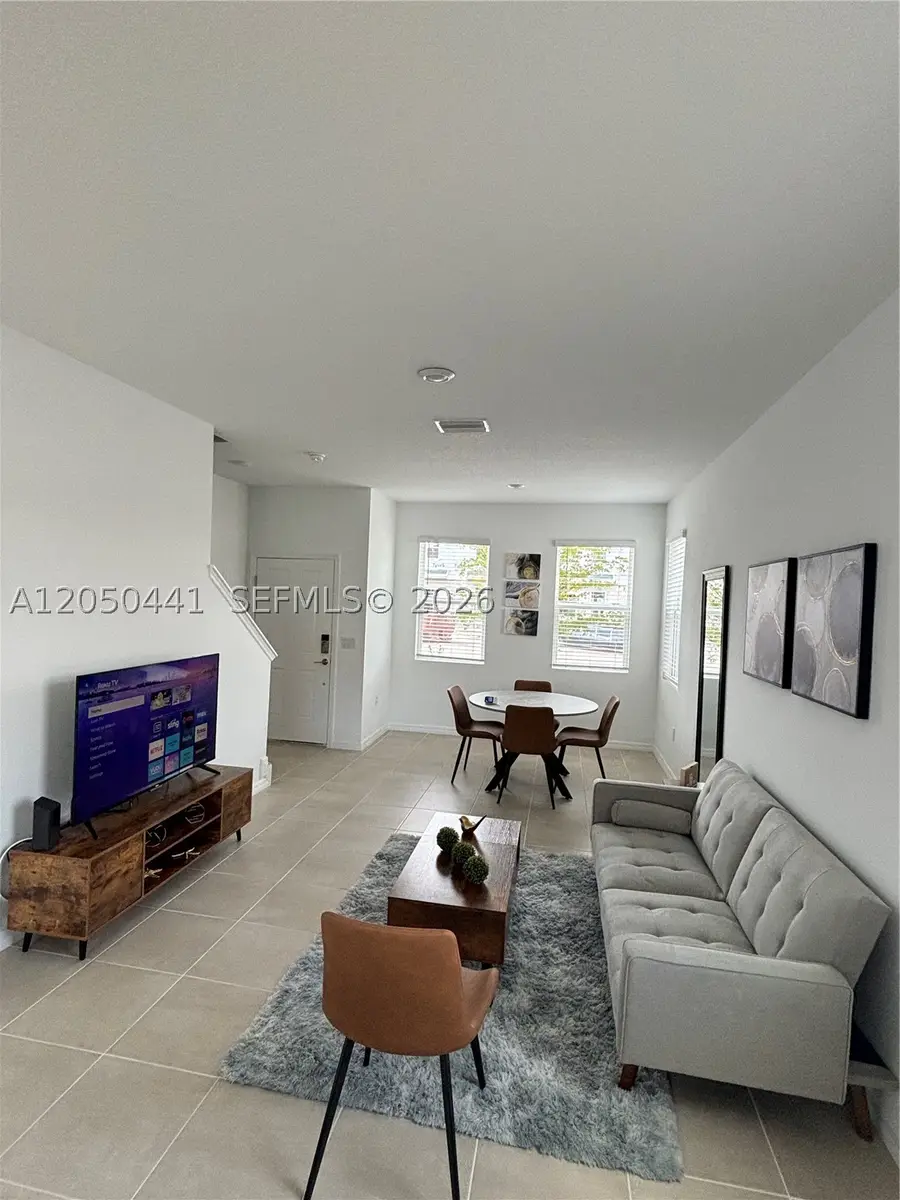 8768 Daybreak St, Sarasota, FL 34241 - #3