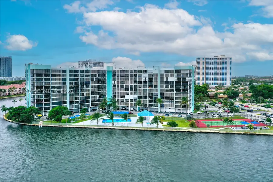 200 E Leslie Dr #722, Hallandale Beach, FL 33009 - #3