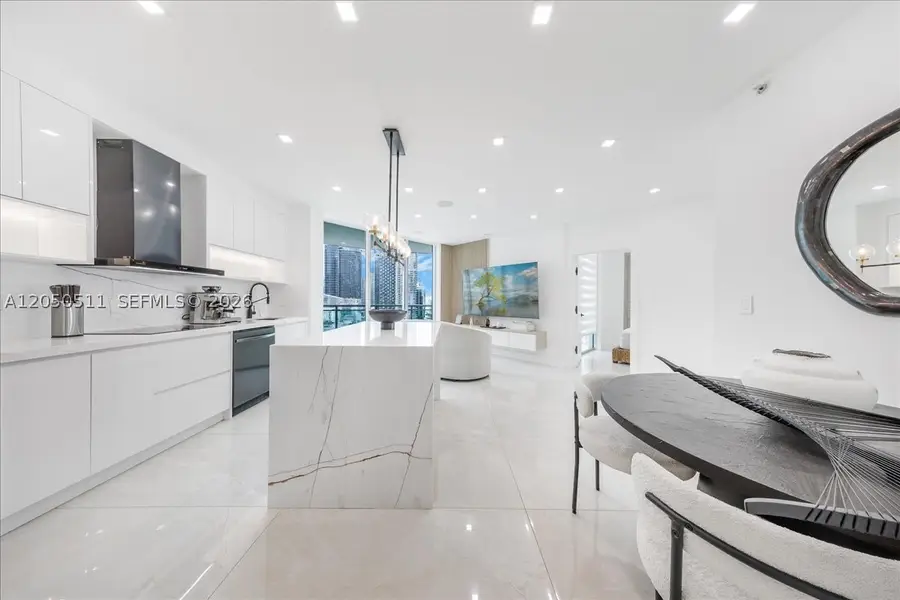 350 S Miami Ave #2314, Miami, FL 33130 - #3