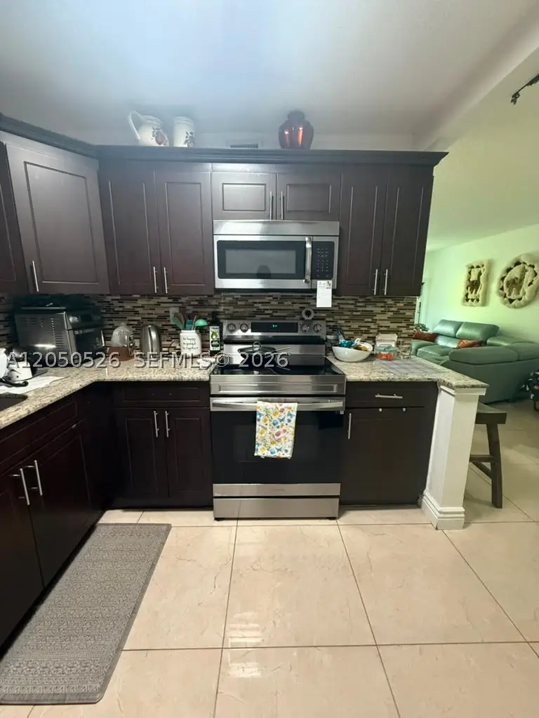 9405 W Flagler St #212D, Miami, FL 33174 - #2