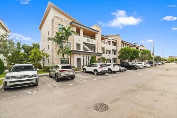 7809 NW 104th Ave #1, Doral, FL 33178