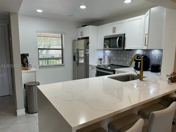 Address Withheld By Seller, Boca Raton, FL 33434