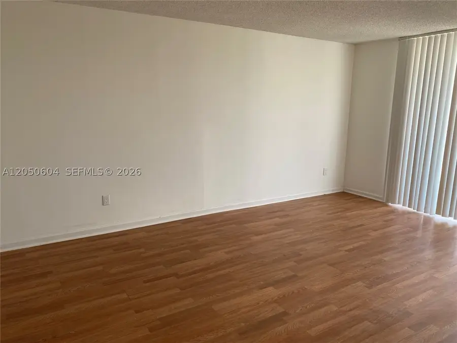 486 NW 165th St Rd #B-307, Miami, FL 33169 - #3
