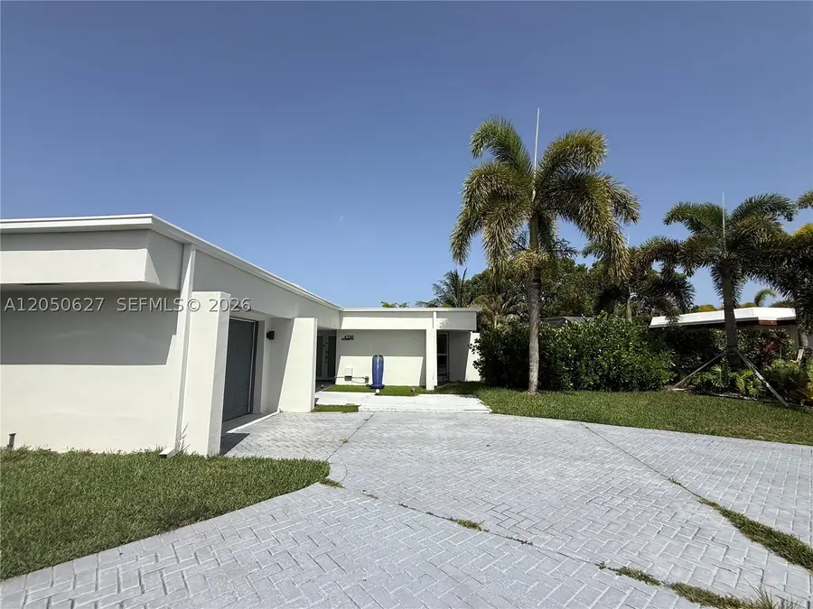 4708 Bayberry Ln, Tamarac, FL 33319 - #2