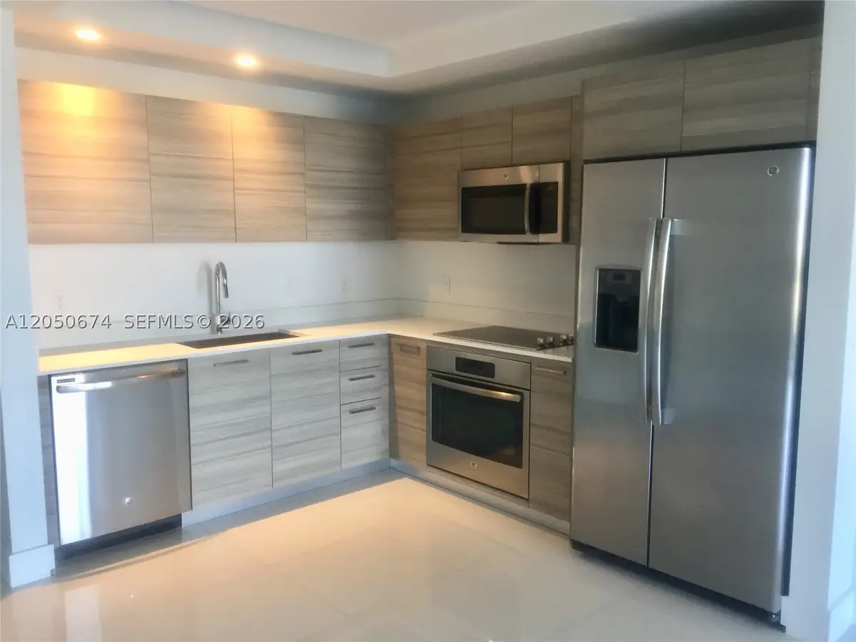 121 NE 34th St #912, Miami, FL 33137 - #1