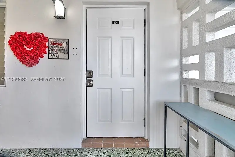 1450 NE 170th St #204, North Miami Beach, FL 33162 - #2