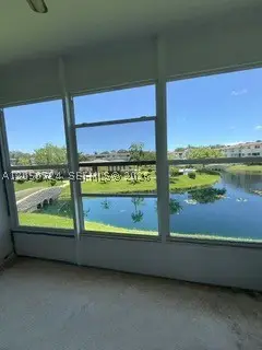 3406 NW 49th Ave #510, Lauderdale Lakes, FL 33319
