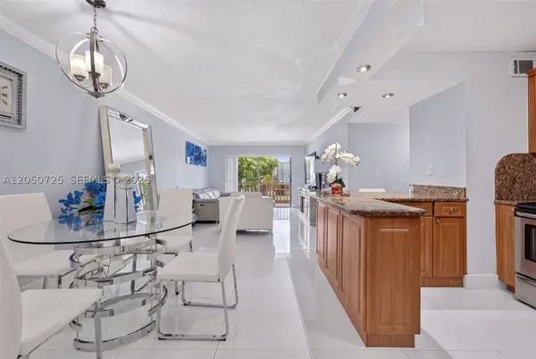 6195 W 18th Ave #G212, Hialeah, FL 33012