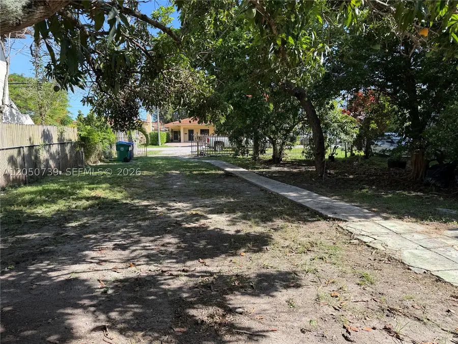 3555 SW 23rd St, Miami, FL 33145 - #2