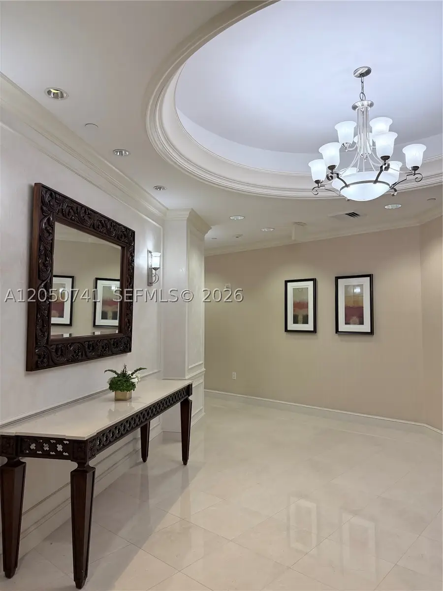 20000 E Country Club Dr #405, Aventura, FL 33180 - #2