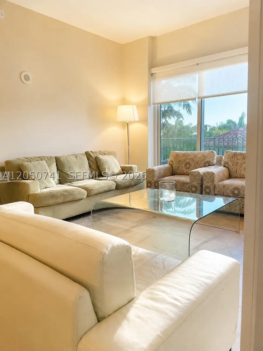 20000 E Country Club Dr #405, Aventura, FL 33180 - #3