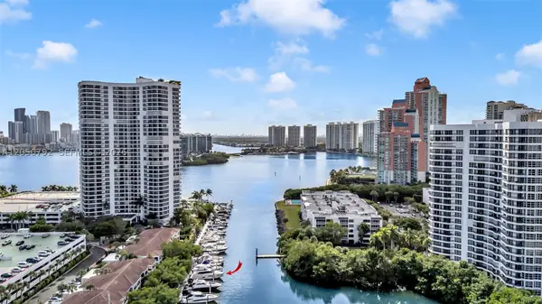 3575 Mystic Pointe Dr #3, Aventura, FL 33180