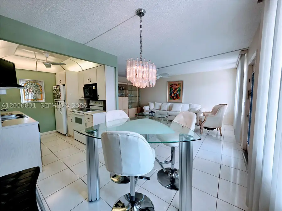 3076 E Exeter E #3076, Boca Raton, FL 33434 - #3