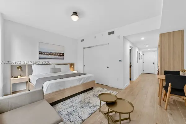 225 N Miami Ave #308, Miami, FL 33128